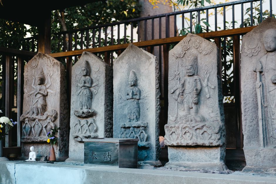 Aizu Byakkotai Memorial & Iimori Hill