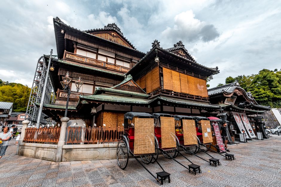 Dōgo Onsen Honkan