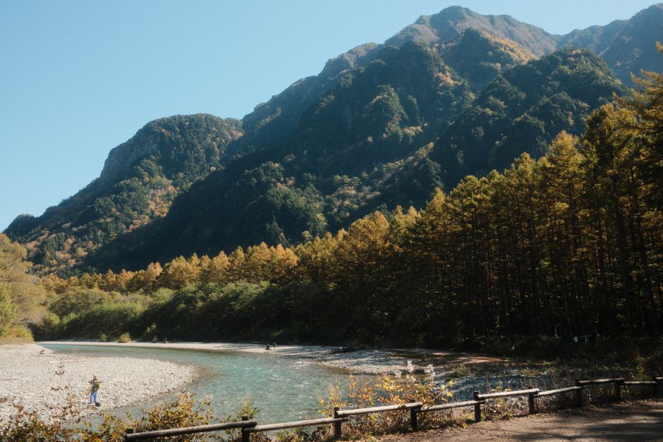 Kamikochi Autumn Foliage Season