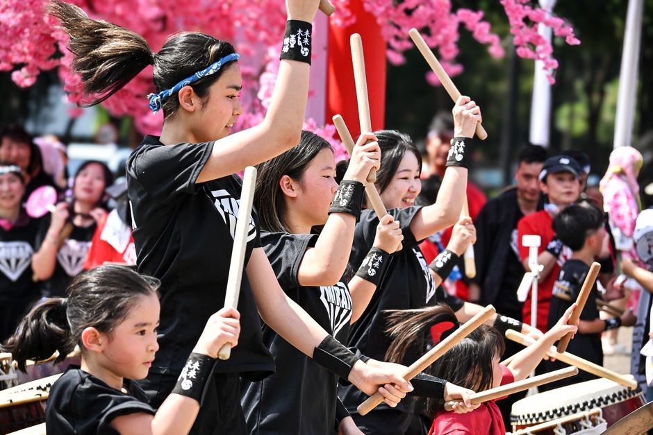 Besshi Dosan Festival Cherry Blossom Parade, Niihama