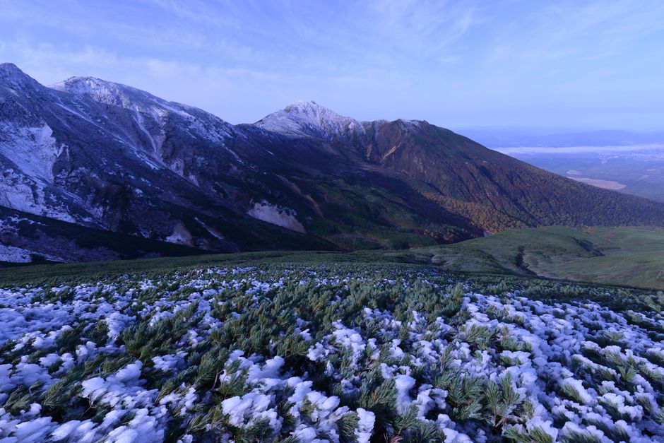 Tokachidake Onsen Alpine Koyo Hiking (十勝岳温泉紅葉ハイキング)