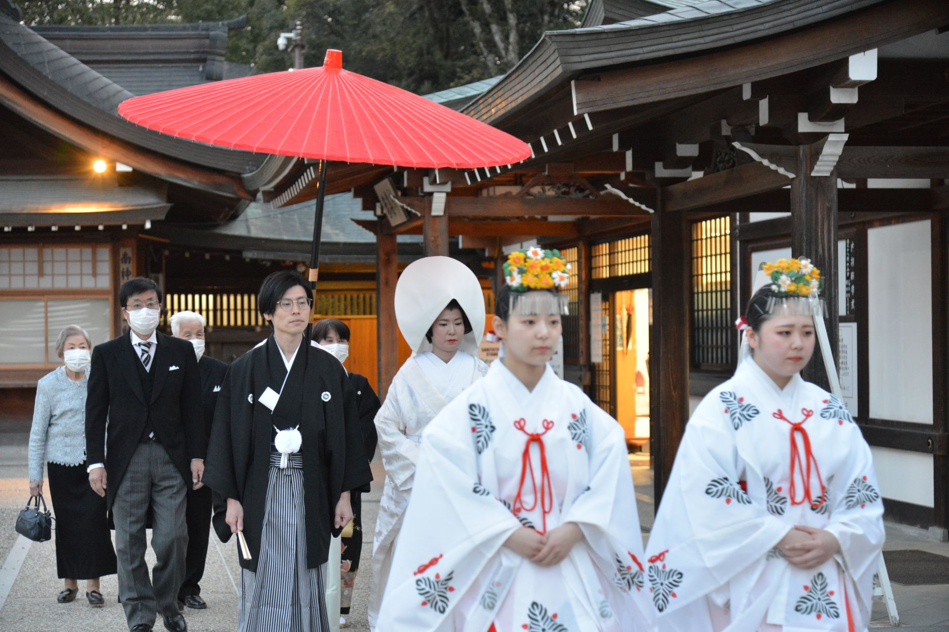 Planning a Destination Wedding in Japan: Timeline & Checklist