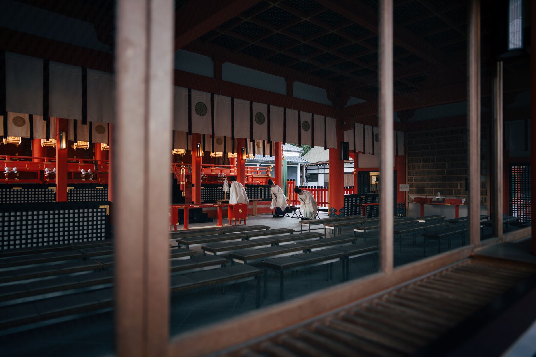 How a Shinto Shrine Wedding Works in Japan